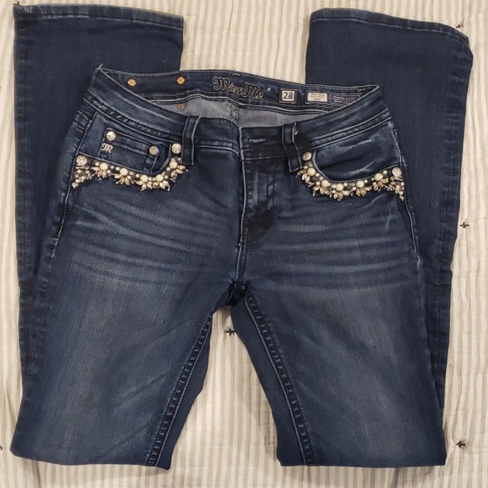 Women size 28 miss me jeans